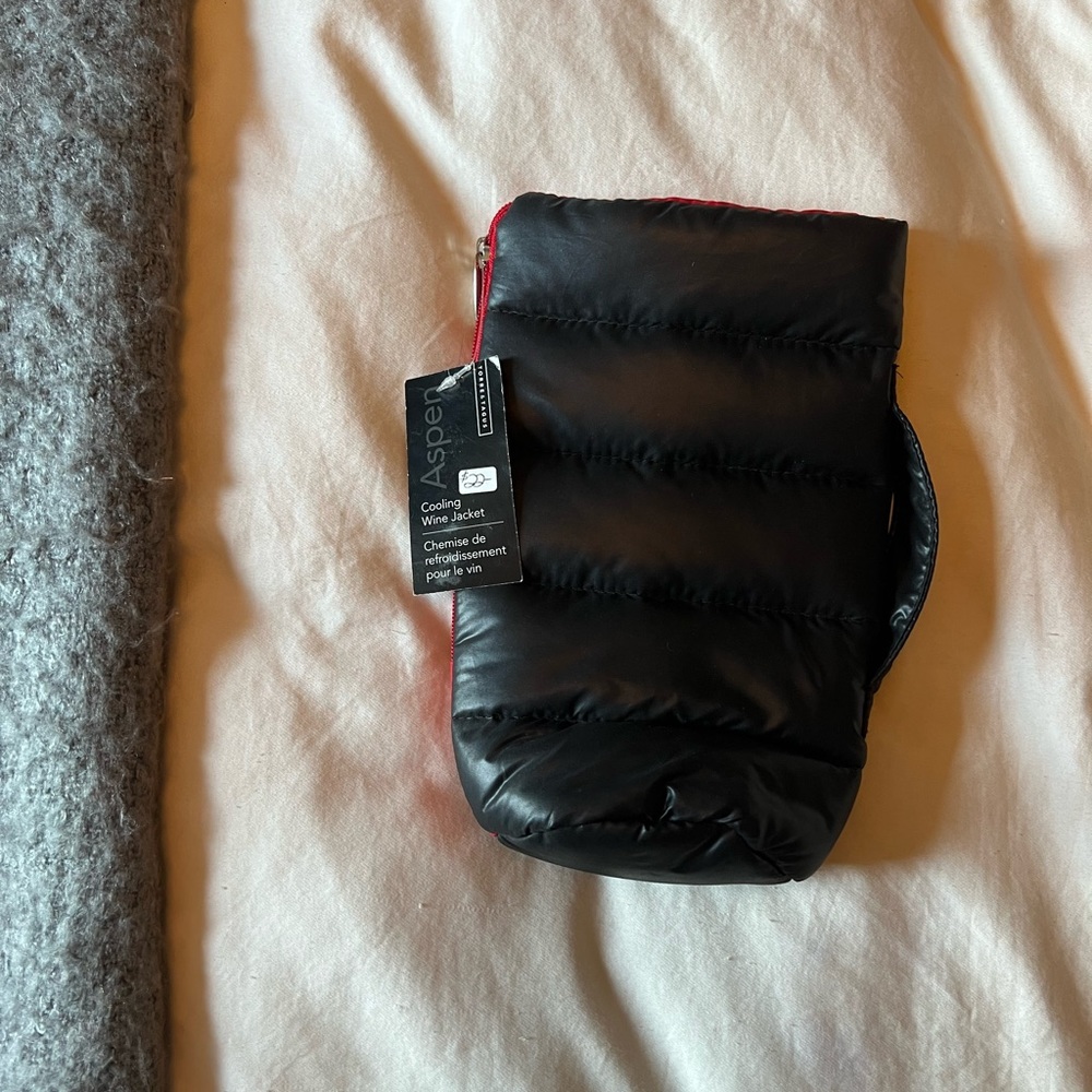 ⭐️ FREE ⭐️ add on item - wine cooling jacket - wine cooler - holder